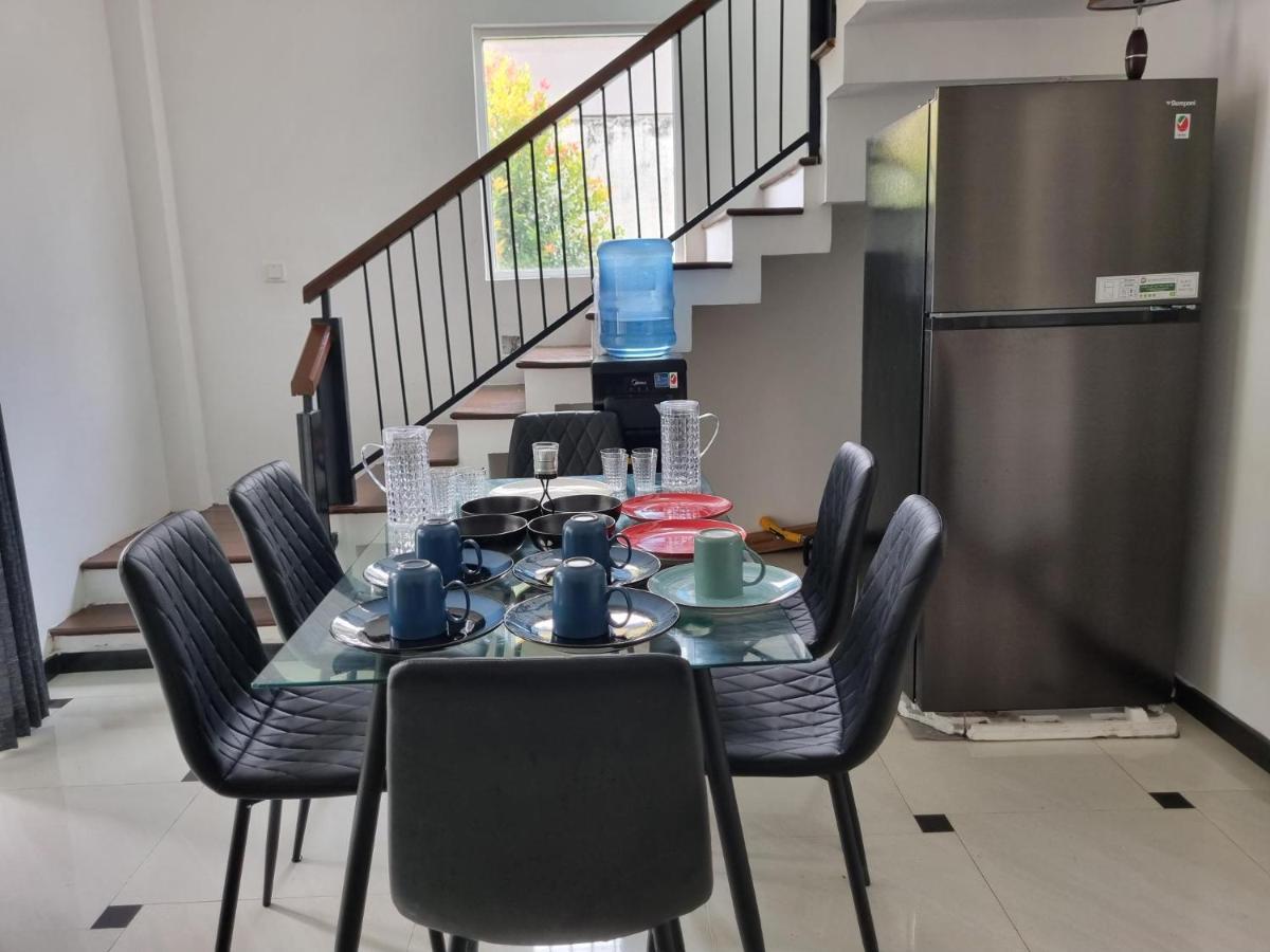 Vidushi Home Minuwangoda Eksteriør billede